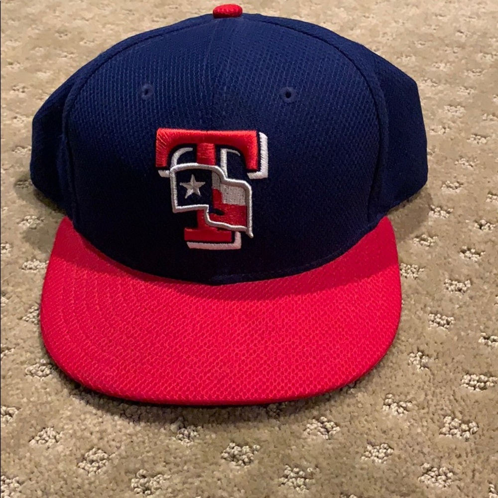 Texas rangers baseball hate. Size 7 1/2